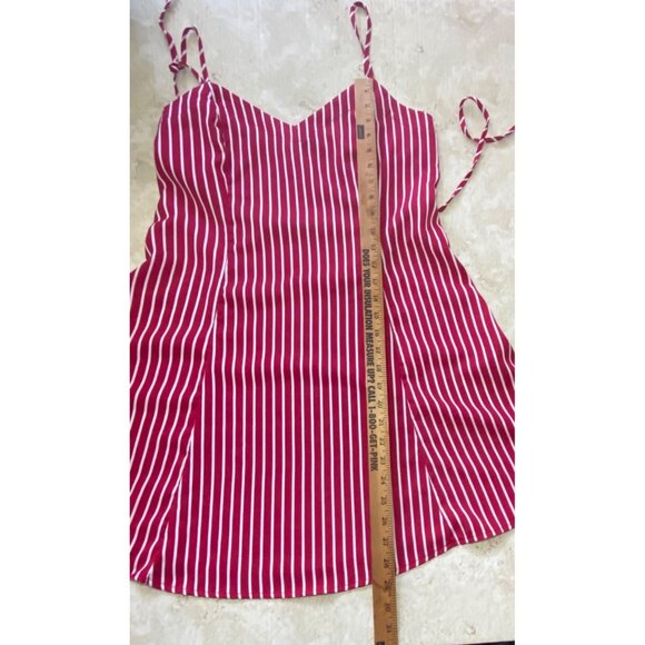 ModCloth Red & White Striped Shift Dress With Adjustable Straps Summer Vacation - Picture 5 of 5